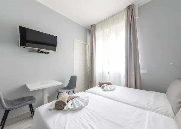 Chezromyk 2 The Kosher B&B 3*